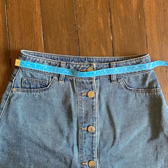 Denim miniskirt - Picture 2 of 4